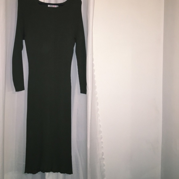 Dark Olive Green Bodycon Ribbed Dress - Picture 4 of 5